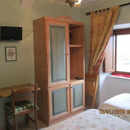 Bed & Breakfast Anticarua Opi